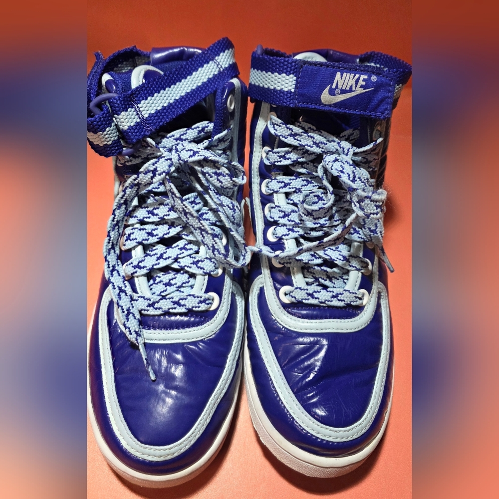 Nike Shoes Size 7 Unixes